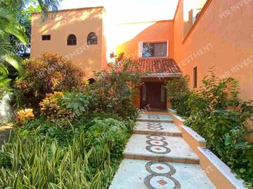 V enta de casa con 3 recamaras y alberca en Cancun