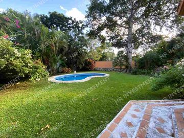 V enta de casa con 3 recamaras y alberca en Cancun