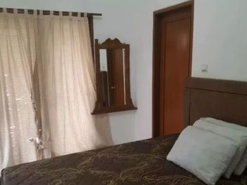 Rumah Di Sawangan, 2Lt, Cluster Wisma Belanda, Telaga Golf