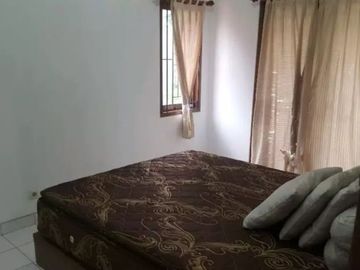 Rumah Di Sawangan, 2Lt, Cluster Wisma Belanda, Telaga Golf