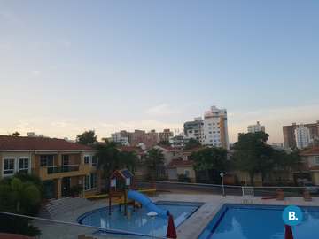 casa en venta en paseo de la castellana. Cod V543