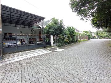 Rumah siap huni dalam perumahan jl kaliurang km12