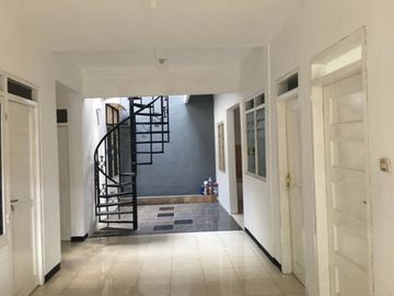 TURUN HARGA Rumah Disewa Wisma Permai Barat, Surabaya Timur
