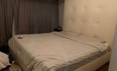 Condominium 2 Bedrooms: 2 Bedrooms Condo For Sale in ManansalaTower Rockwell Makati City