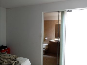 VENDO CASA DE 4 PISOS C/COCHERA EN URB. NARANJAL - SMP