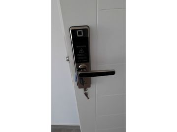 EXCELENTE  TRES AMBIENTES CON DETALLES DE CATEGORA