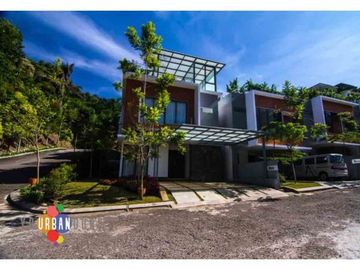 RUMAH VILLA DAGO BANDUNG VIEW PEGUNUNGAN & HUTAN PINUS