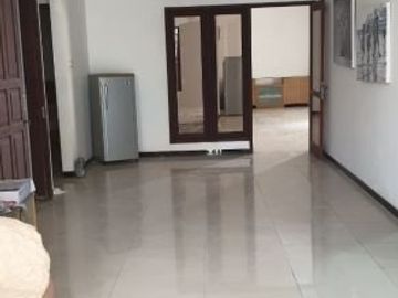 Di jual rumah jalan kupang indah, surabaya barat