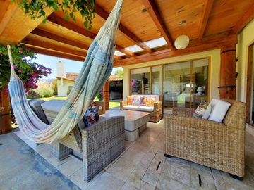 CASA EN VENTA, VALLE DE BRAVO