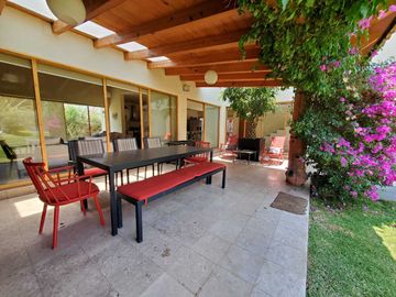 CASA EN VENTA, VALLE DE BRAVO