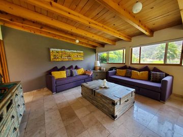 CASA EN VENTA, VALLE DE BRAVO