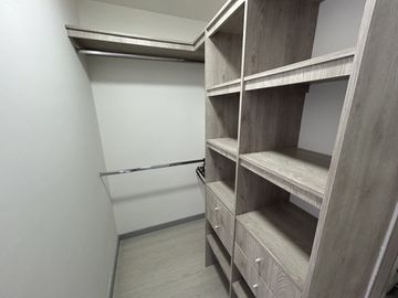 apartamento en arriendo en las antillas. Cod A9434009