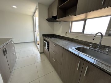apartamento en arriendo en las antillas. Cod A9434009