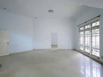 Villa Hook Komplek Taman Polonia 4