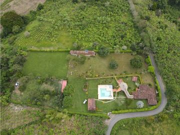 SE VENDE FINCA SECTOR MONTENEGRO PARQUE DEL CAFÉ