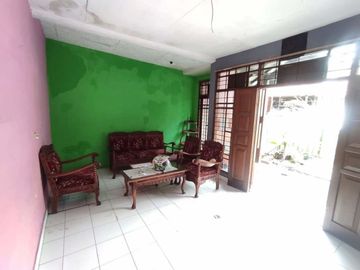 Rumah Lama Terawat Apik Siap Huni Pasirkaliki Cimahi Utara