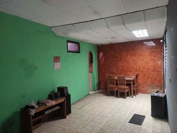 Rumah Lama Terawat Apik Siap Huni Pasirkaliki Cimahi Utara