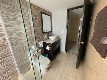 VENTA HERMOSO PENTHOUSE CON ROOF GARADEN EN CLUB DE GOLF MÉXICO, CDMX