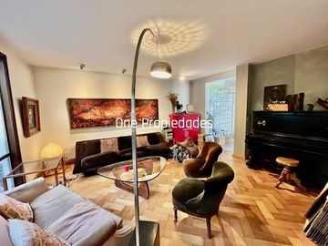 Casa en venta 3 dorm. y 5 baños en Vitacura