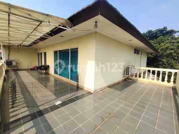 Rumah Luas 764m2 di Pinggir Jalan Raya Gandul Cinere - Dekat Tol Brigif