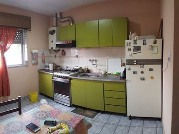 Casa en venta en Lanus Oeste