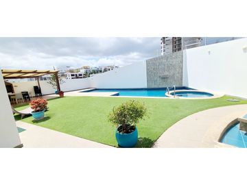 Se vende departamento en Ciudad del Mar, Manta, Manabí