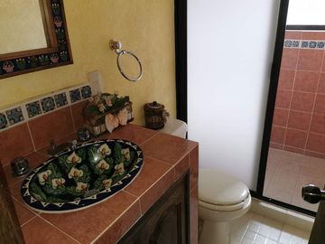 En Venta Casa Rústica en Peña de Bernarl, Club Jardines de la Peña