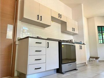 VENTA DE CASA 3 REC 3.5 BAÑOS 444 MTS CLAYTON VILLAGE