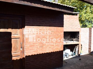 Chalet en Venta con todos los servicios en Barrio Privado Hipocampo