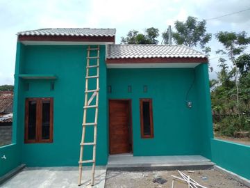 Rumah Minimalish Lokasi Utara Prambanan Dekat Exit Toll