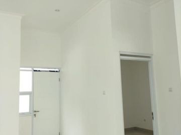 Jual Cepat Rumah Hook Siap Huni Cash Only 1.5M Cisaranten Arcamanik