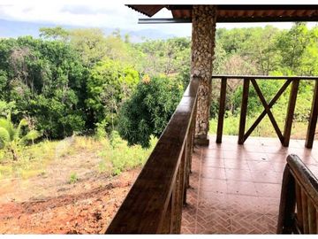 VENDO FINCA 3000 MTS2 CON ARBOLES FRUTALES Y CASA CAMPESTRE