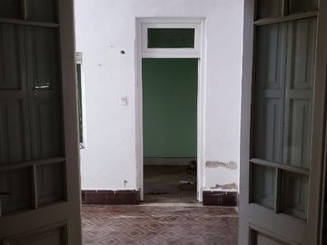 Casa PH en venta en Remedios de Escalada Oeste