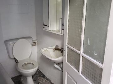 Casa PH en venta en Remedios de Escalada Oeste