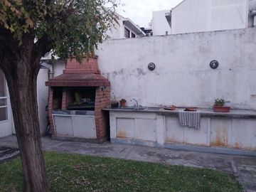 Chalet en venta en Wilde Centro