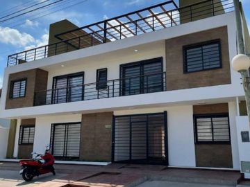 VENTA DPTO 2 AMBIENTES CON COCHERA A ESTRENAR!! QUILMES OESTE!!
