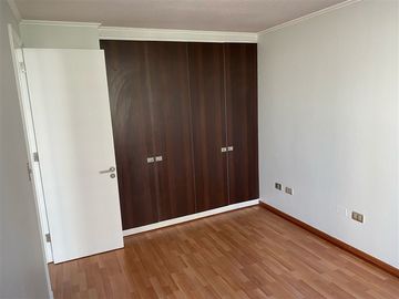 Arriendo Departamento a pasos Metro Ciudad del Niño 2D1B