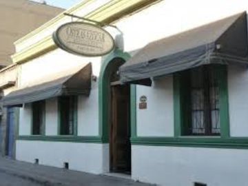 Local Comercial (ex Ostras Azocar) en venta, Barrio Cumming