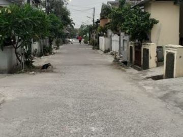 Kontrakan Strategis Kranji Bekasi dkt Stasiun Akses jln 2 mobil