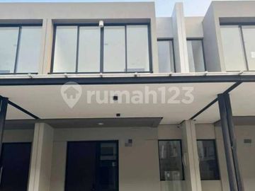 Disewakan Murah Rumah di Cluster California Pik 2 Ext 2 AC 4.5X10