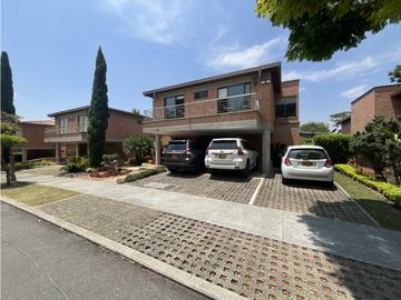 Casa para la Venta en Envigado Benedictinos