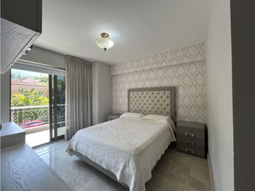 Casa para la Venta en Envigado Benedictinos