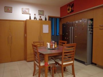 Casa de Lujo con Alberca en Venta en Colinas de San Javier Villa Universitaria