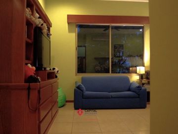 Casa de Lujo con Alberca en Venta en Colinas de San Javier Villa Universitaria