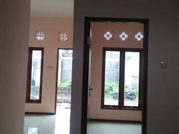 RUMAH DI GIANYAR BALI SIAP HUNI AKSES KE JALAN RAYA MUDAH
