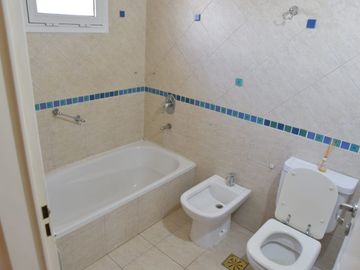 VENTA DE CASA EN Juana Koslay