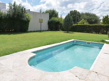 VENTA DE CASA EN Juana Koslay