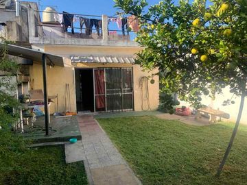 Casa en venta en Villa Ballester