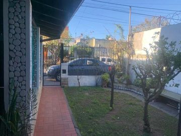 Casa en venta en Villa Ballester