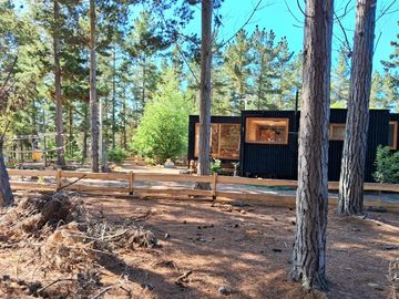 Magico terreno en tunquen, con cuidadores, cercano a playa